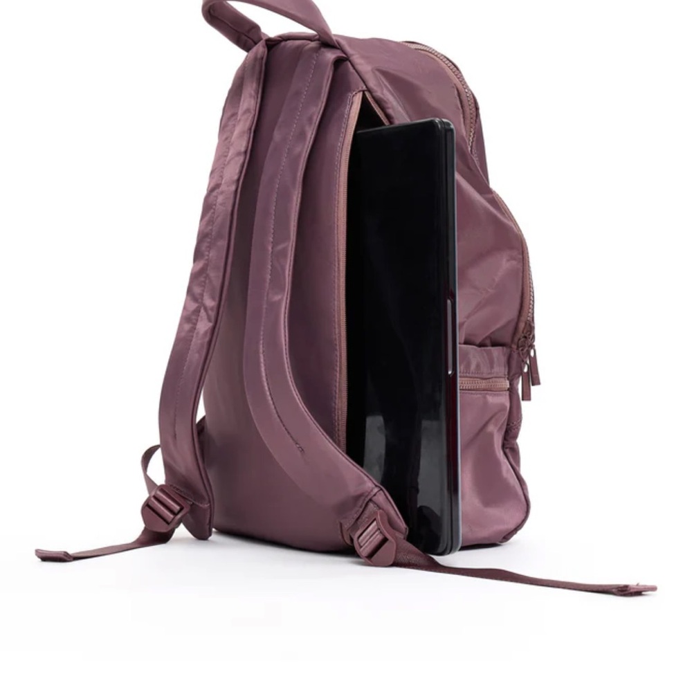 Green Backpack - image 4